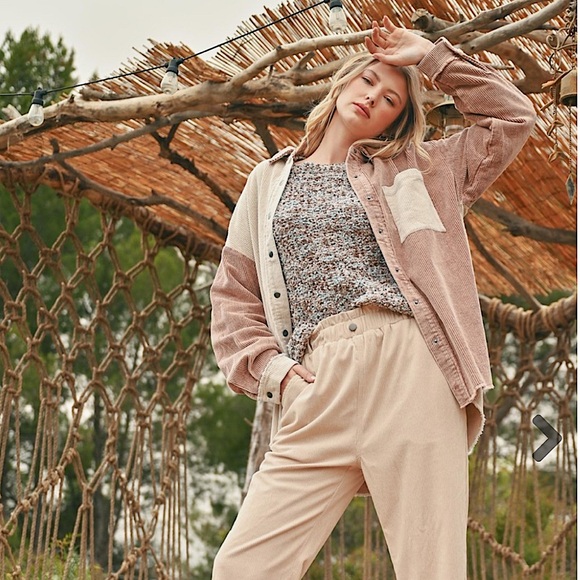 ☃️BOGO50%☃️ 🆕🩵VANILLA BAY: BLUE/IVORY ColorBlock Corduroy Shacket MEDIUM - Picture 6 of 17